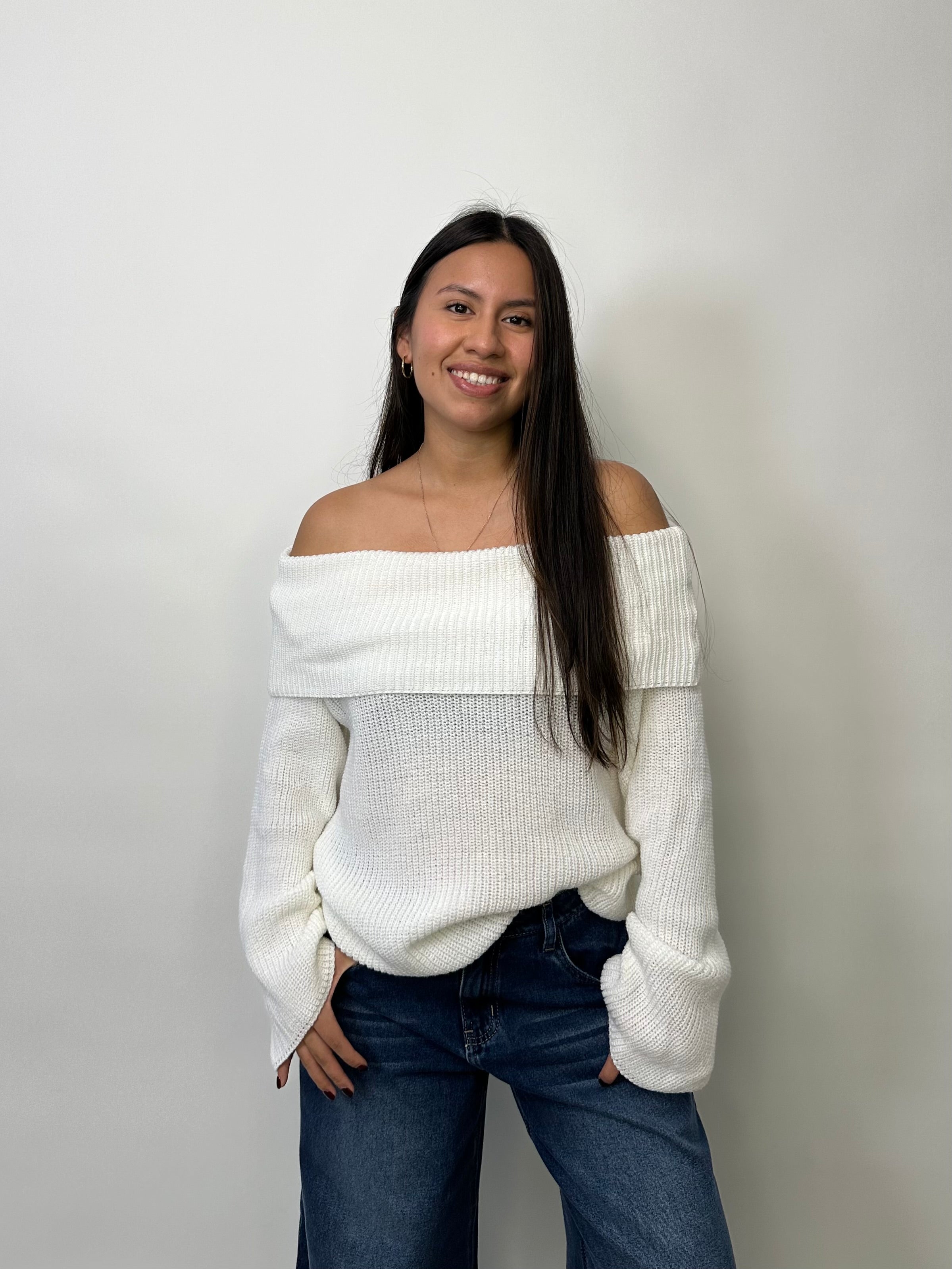Chompa Offshoulder Clásica