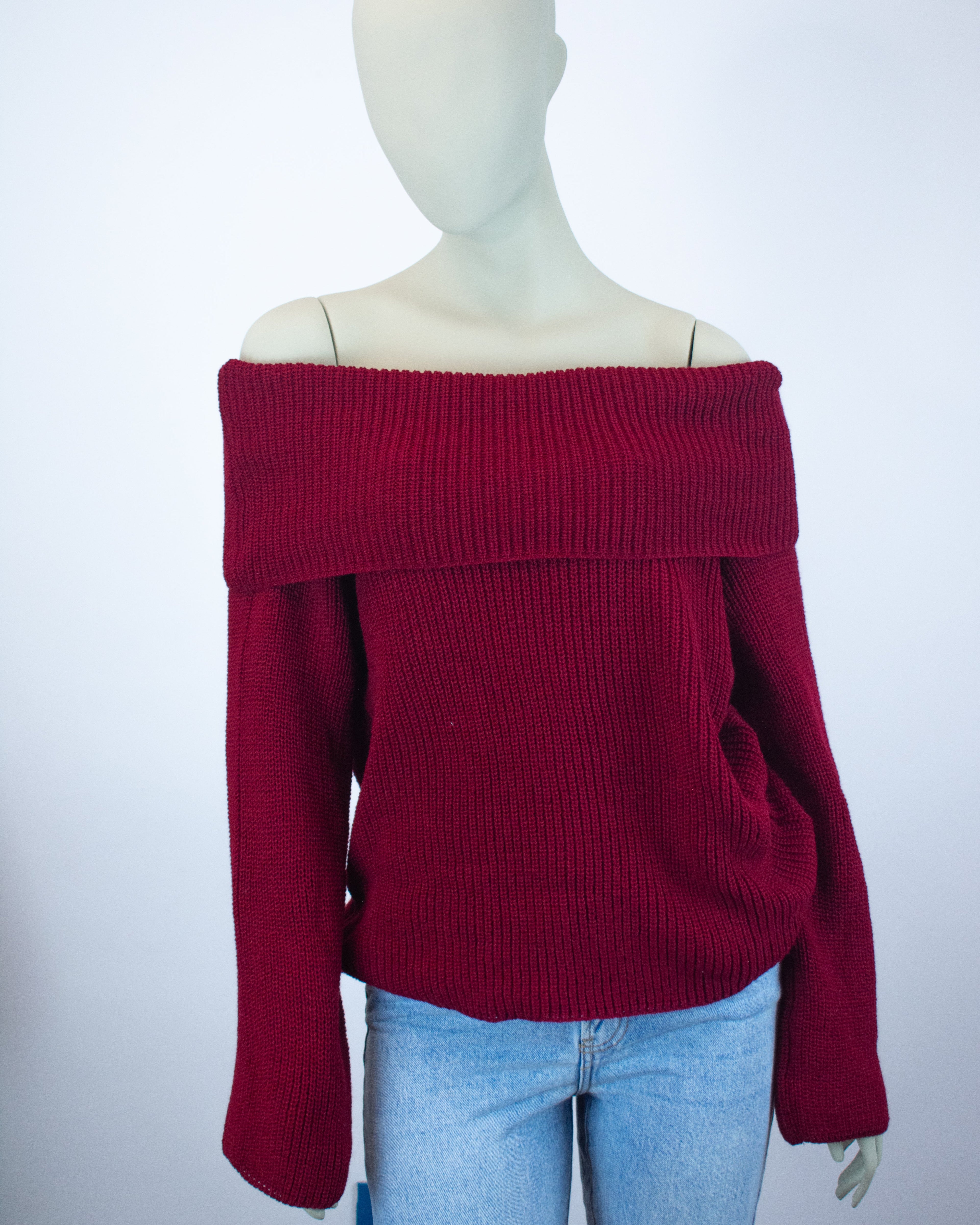 Chompa Off Shoulder