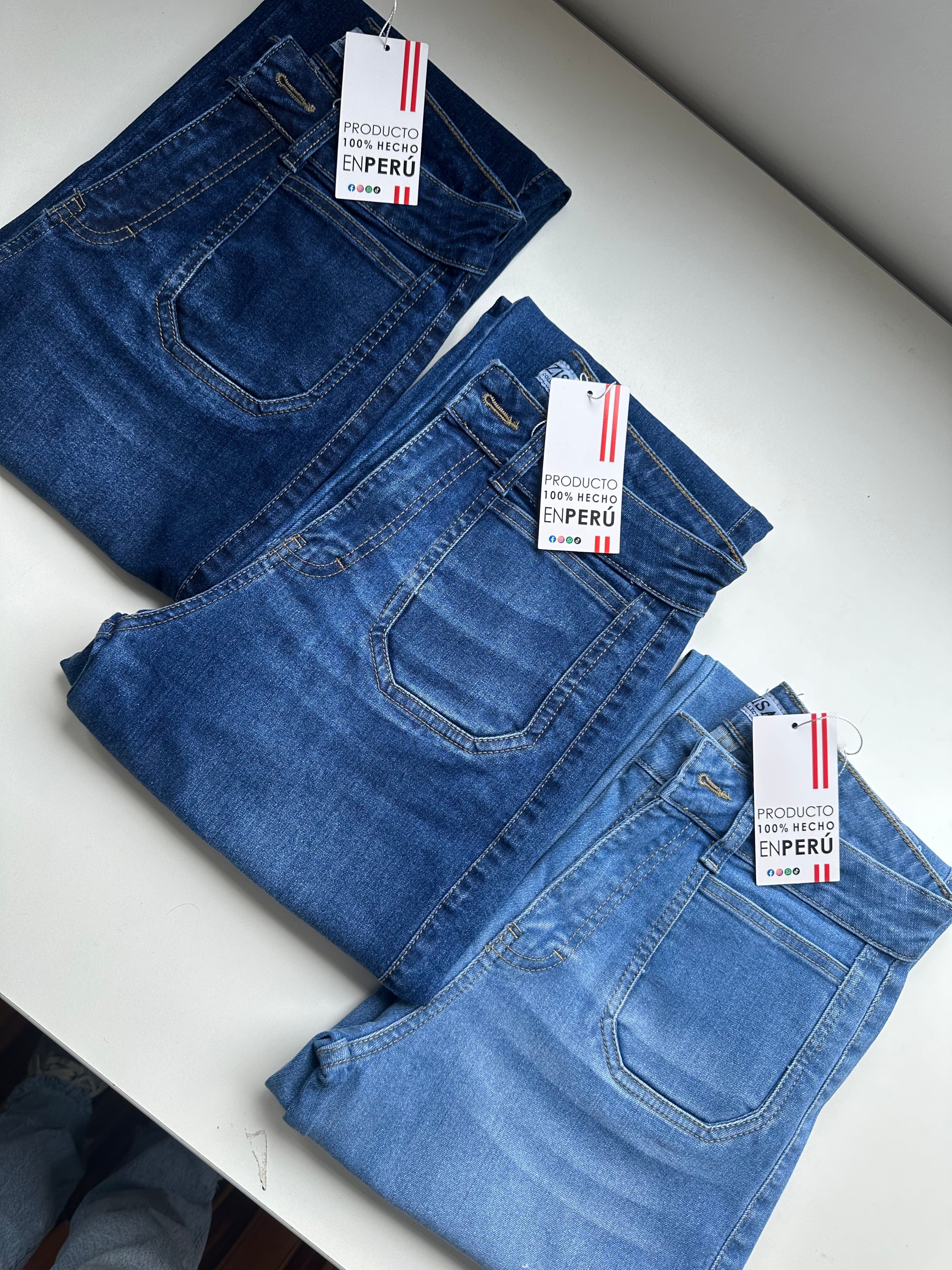 Pantalón Baggy Bolsillos